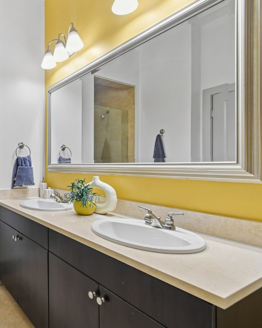 double sink setups with better balance Double Sink Setups With Better Balance