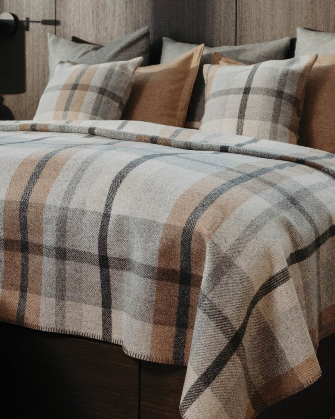 Layer Wool Throws for Highland Warmth