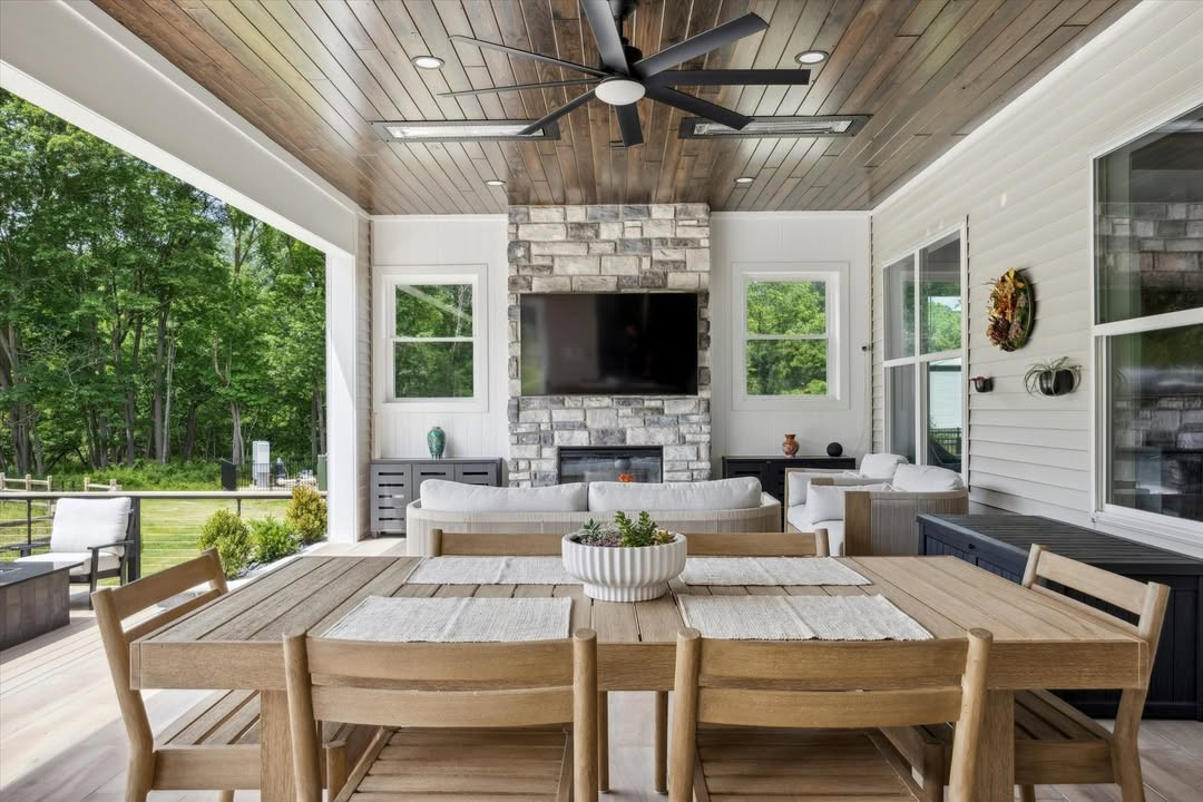 roofed lounge with ceiling fans Roofed Lounge with Ceiling Fans